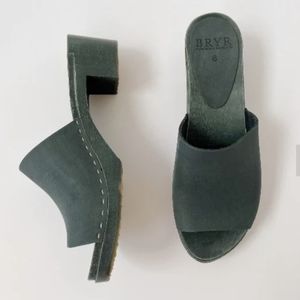 Bryr Jayne Juniper 9